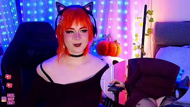 Angel-Lewd-Cake online show from February 23, 2025, 8:49 am