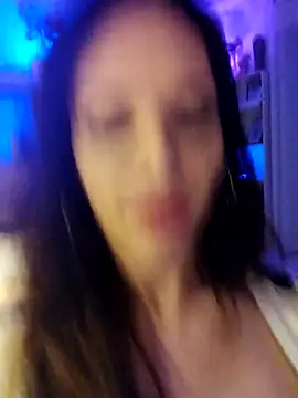 Snapshot of Luna_Kitanna chatting on March 21, 2025, 1:56 am Luna Kitanna online show from March 21, 2025, 1:56 am