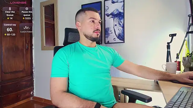 HenryBenso online show from November 12, 2025, 10:04 am