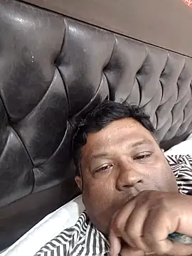 Snapshot of ssamit0808 chatting on December 14, 2025, 7:18 pm ssamit0808 online show from December 14, 2025, 7:18 pm