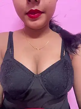 Snapshot of samaya-21 chatting on December 22, 2025, 7:00 pm samaya-21 online show from December 22, 2025, 7:00 pm