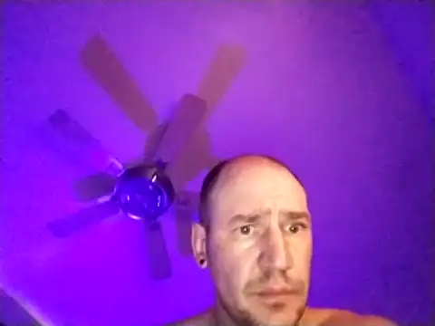 Snapshot of Ajhustler1@xh chatting on March 11, 2025, 3:45 pm Ajhustler1xh online show from March 11, 2025, 3:45 pm