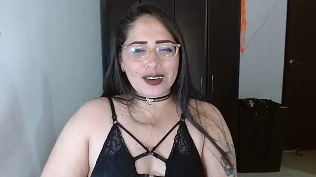 Snapshot of natashasmithe chatting on October 19, 2025, 7:36 pm natashasmithe online show from October 19, 2025, 7:36 pm