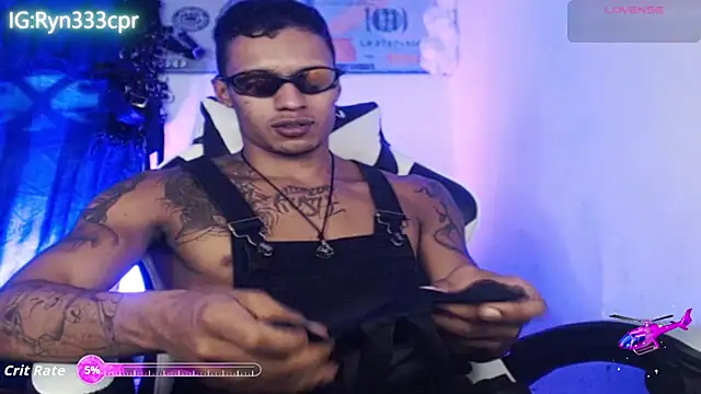 Snapshot of Ryan_coopper chatting on January 18, 2026, 1:42 am Ryan coopper online show from January 18, 2026, 1:42 am