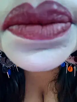 YR-SHIVANI online show from April 10, 2026, 6:18 am