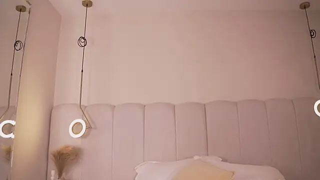 Abby-me online show from March 28, 2026, 12:27 pm