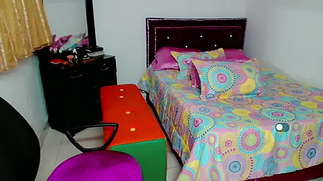 Lily Benet1 online show from March 28, 2026, 8:19 pm