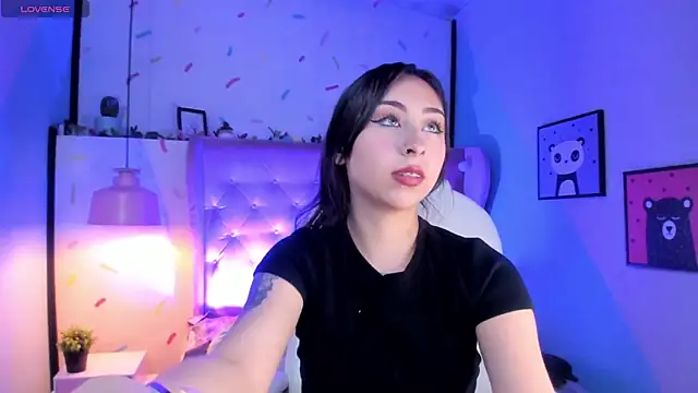 Snapshot of _cloe_martinez chatting on March 4, 2025, 10:16 pm cloe martinez online show from March 4, 2025, 10:16 pm