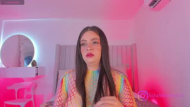 sarah-bonneth online show from November 8, 2025, 11:54 am