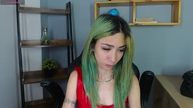 Erika Stevens online show from November 2, 2025, 3:58 pm