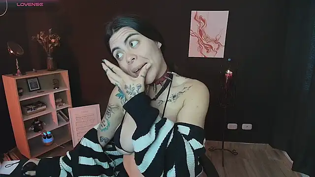  WednesdayFriday  online show from January 5, 2025, 9:25 pm