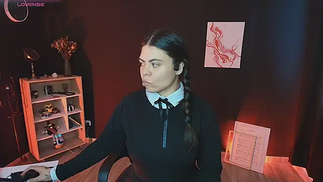  WednesdayFriday  online show from September 15, 2025, 4:29 pm