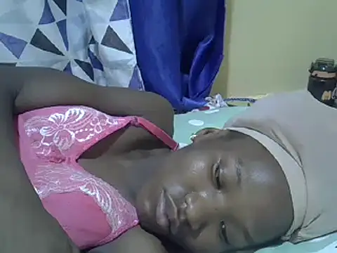 Snapshot of just_nala chatting on February 28, 2025, 7:58 am just nala online show from February 28, 2025, 7:58 am