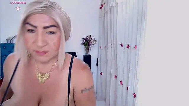 Snapshot of SEBAIS4YOU chatting on March 22, 2025, 3:31 pm SEBAIS4YOU online show from March 22, 2025, 3:31 pm