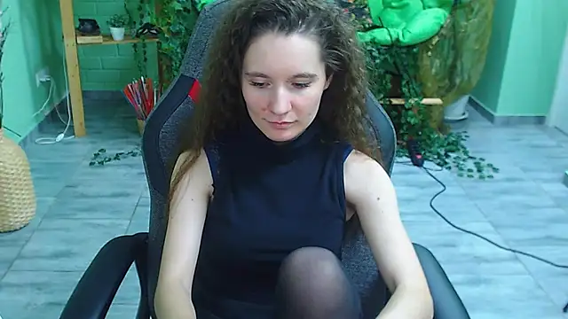 Snapshot of Miss_Barbara_ chatting on January 21, 2025, 9:36 pm Miss Barbara online show from January 21, 2025, 9:36 pm