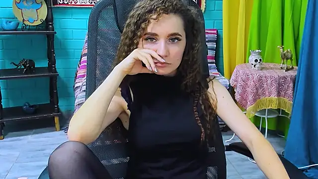 Snapshot of Miss_Barbara_ chatting on January 30, 2025, 6:32 pm Miss Barbara online show from January 30, 2025, 6:32 pm