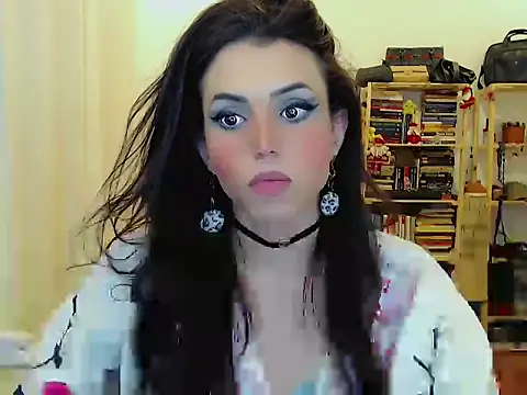 Snapshot of Sophie_Fantasys chatting on November 23, 2025, 5:46 pm Sophie Fantasys online show from November 23, 2025, 5:46 pm