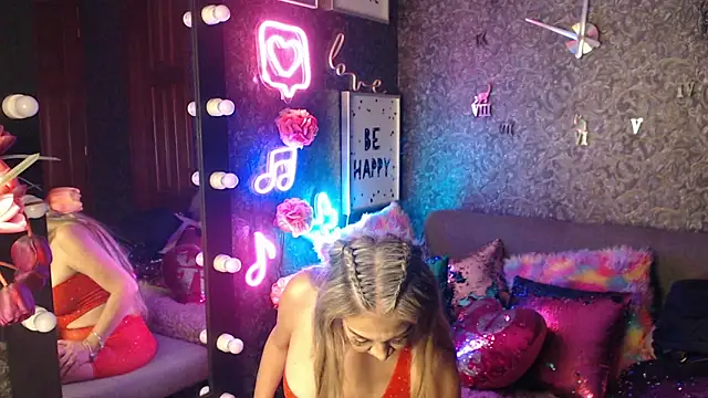 EvelinaGrey online show from December 18, 2024, 3:04 am