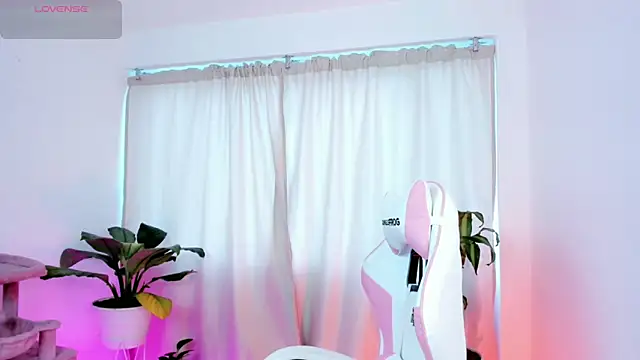 Snapshot of kali_ka_ chatting on March 20, 2025, 12:43 pm kali ka online show from March 20, 2025, 12:43 pm