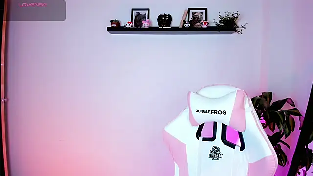 Snapshot of kali_ka_ chatting on October 1, 2025, 6:25 pm kali ka online show from October 1, 2025, 6:25 pm