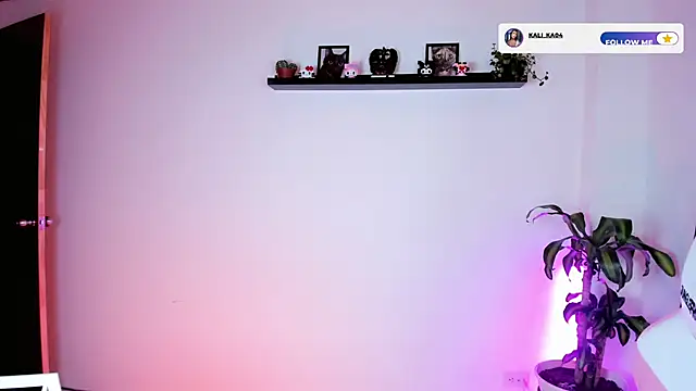 Snapshot of kali_ka_ chatting on November 12, 2025, 6:19 pm kali ka online show from November 12, 2025, 6:19 pm