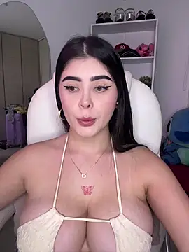 Snapshot of misslollipop04 chatting on September 23, 2025, 4:04 am misslollipop04 online show from September 23, 2025, 4:04 am