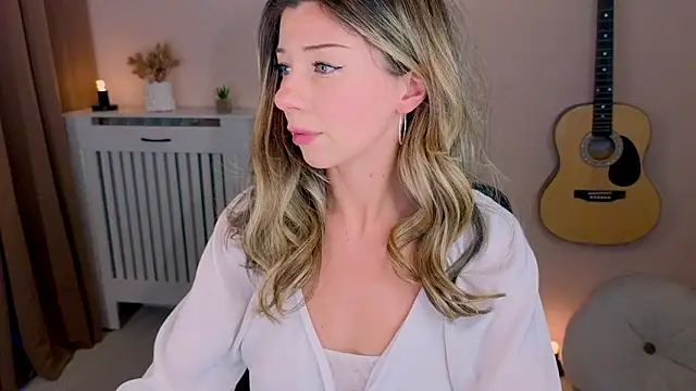 Lenamuti25 online show from March 31, 2026, 10:37 am