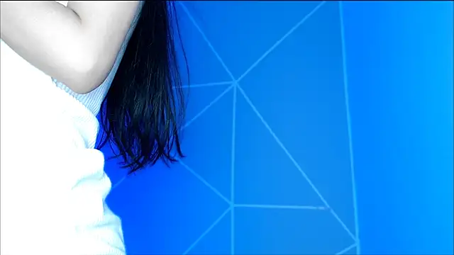 Snapshot of lilylouisee chatting on May 15, 2026, 5:42 pm lilylouisee online show from May 15, 2026, 5:42 pm