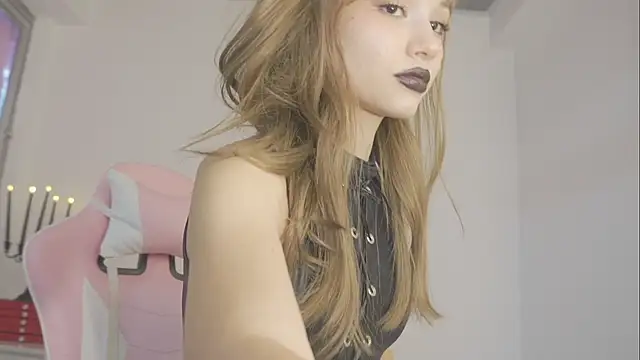 Stryxcy online show from March 5, 2025, 9:27 am