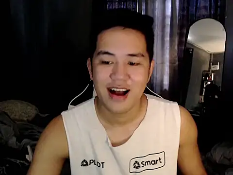 xgregor07 online show from November 25, 2025, 3:06 am