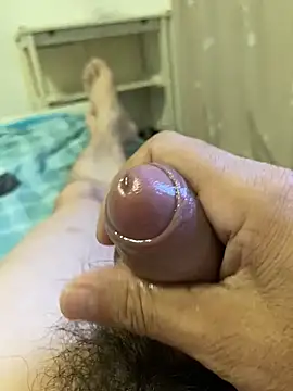 Beijing2000 online show from October 14, 2025, 10:43 pm