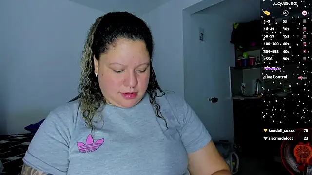Snapshot of mariana_maze chatting on December 20, 2024, 4:42 am mariana maze online show from December 20, 2024, 4:42 am