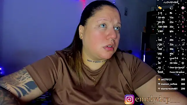 mariana maze online show from April 2, 2026, 4:32 am