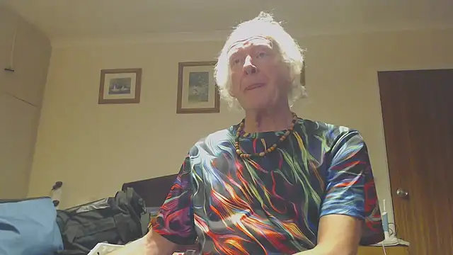 WaverlyKernow online show from December 27, 2024, 1:11 am