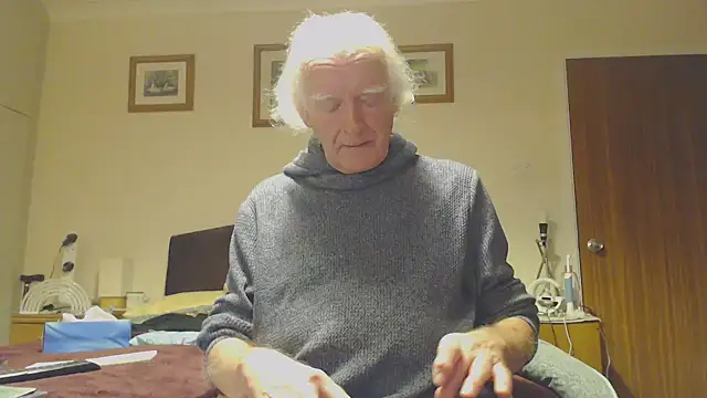 WaverlyKernow online show from January 19, 2025, 10:06 pm