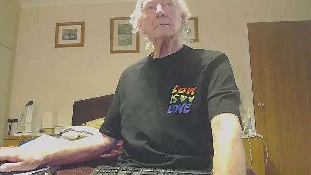 WaverlyKernow online show from February 14, 2025, 9:13 am