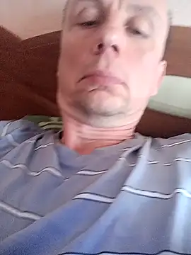 Snapshot of vlas-82 chatting on October 1, 2025, 11:49 am vlas-82 online show from October 1, 2025, 11:49 am