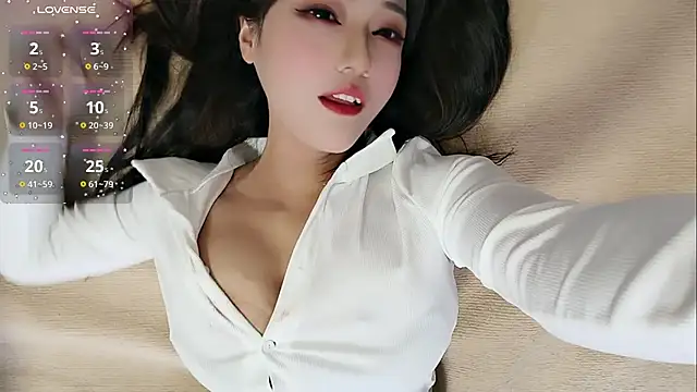 Snapshot of Ti_amo_UU chatting on October 25, 2025, 5:26 am Ti amo UU online show from October 25, 2025, 5:26 am