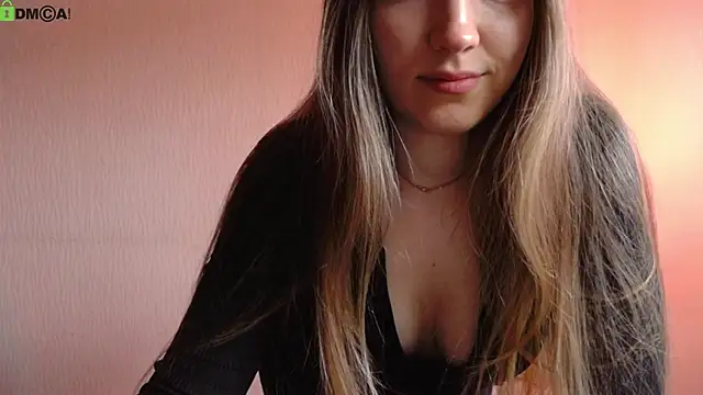 cute  angell online show from March 17, 2025, 2:01 pm