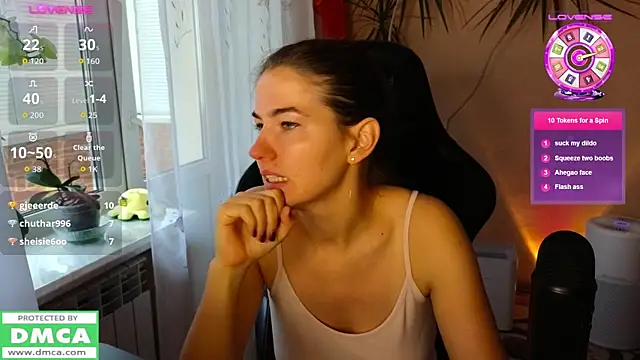 Snapshot of mag1c_eyes1 chatting on October 9, 2025, 12:36 pm mag1c eyes1 online show from October 9, 2025, 12:36 pm