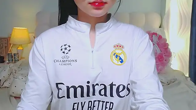 Snapshot of NGOCHA_06 chatting on February 4, 2026, 12:22 pm NGOCHA 06 online show from February 4, 2026, 12:22 pm