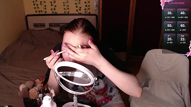 Emma and Tyller online show from March 5, 2025, 6:34 pm