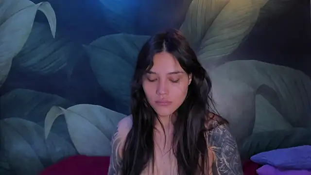 sweett dirty online show from October 16, 2025, 12:28 pm