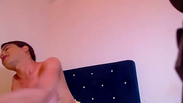 Snapshot of Aliice_Doll chatting on February 24, 2025, 2:40 am Aliice Doll online show from February 24, 2025, 2:40 am
