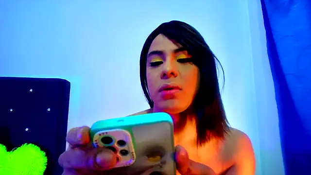 Snapshot of Aliice_Doll chatting on September 21, 2025, 4:19 pm Aliice Doll online show from September 21, 2025, 4:19 pm