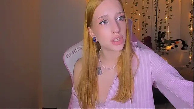 Snapshot of Anice_ chatting on February 13, 2026, 10:50 pm Anice online show from February 13, 2026, 10:50 pm