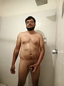 Snapshot of Bartolito001 chatting on October 19, 2025, 1:39 am Bartolito001 online show from October 19, 2025, 1:39 am