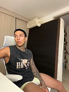 Snapshot of sendfer chatting on December 20, 2025, 10:39 pm sendfer online show from December 20, 2025, 10:39 pm