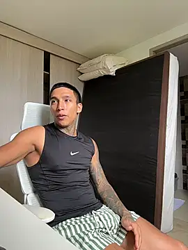 Snapshot of sendfer chatting on January 9, 2026, 7:26 pm sendfer online show from January 9, 2026, 7:26 pm