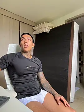 Snapshot of sendfer chatting on February 20, 2026, 7:14 pm sendfer online show from February 20, 2026, 7:14 pm